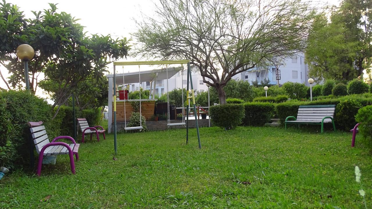 Hotel Denta Radhimë Εξωτερικό φωτογραφία