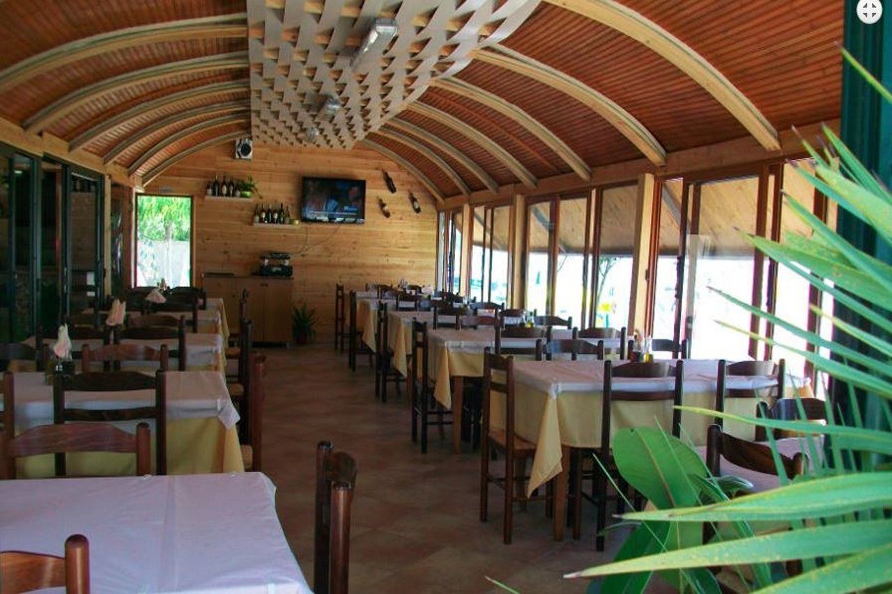 Hotel Denta Radhimë Εξωτερικό φωτογραφία