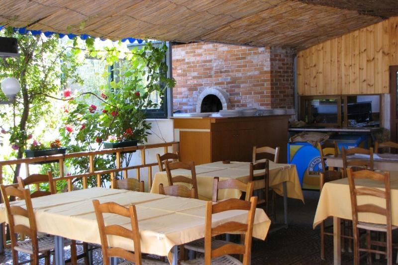 Hotel Denta Radhimë Εξωτερικό φωτογραφία
